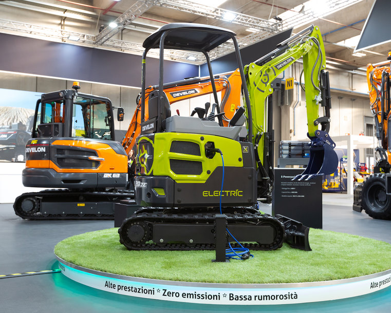 First Time for DEVELON Brand in Italy at SaMoTer 2023